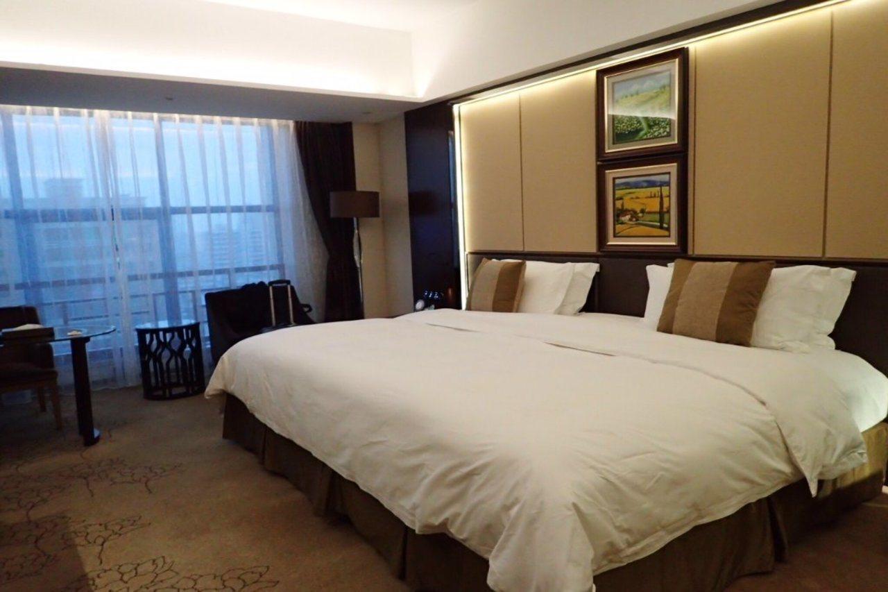 Maoming International Hotel Extérieur photo